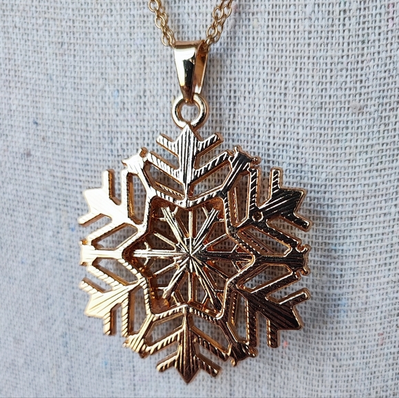 Large SNOWFLAKE Brilliant Clear Rhinestone Gold Tone Dual Link Chain Necklace - Picture 5 of 12